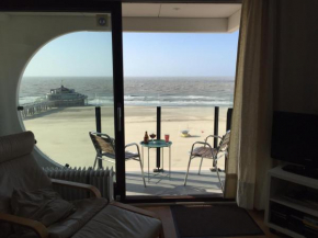 Гостиница Isola Bella Blankenberge  Бланкенберге